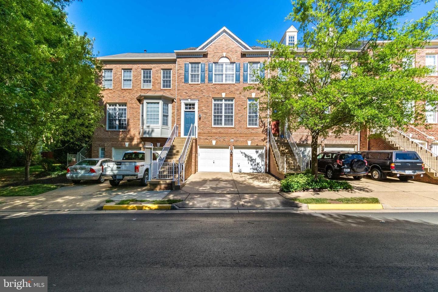 Property Photo:  9544 Lagersfield Circle  VA 22181 