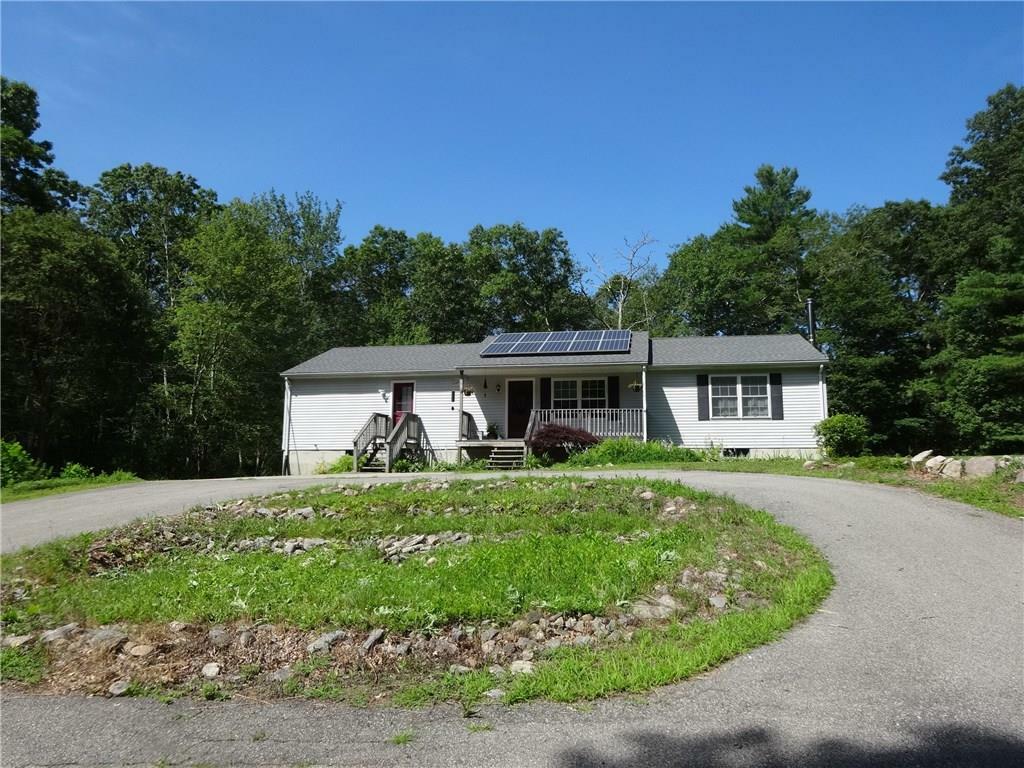 Property Photo:  51 Lawton Foster Rd S  RI 02833 