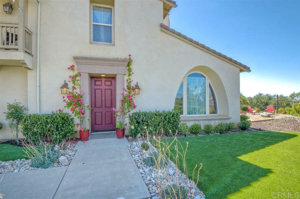 Property Photo: 27142 Tumbleweed Trail CA 92082