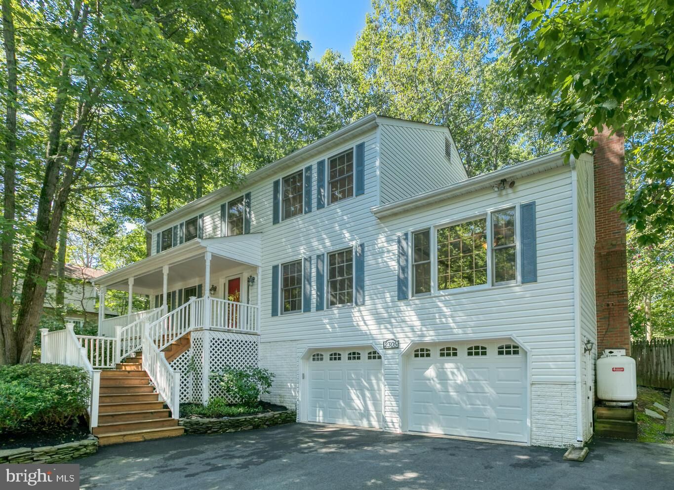 Property Photo: 2305 Harpoon Drive VA 22554