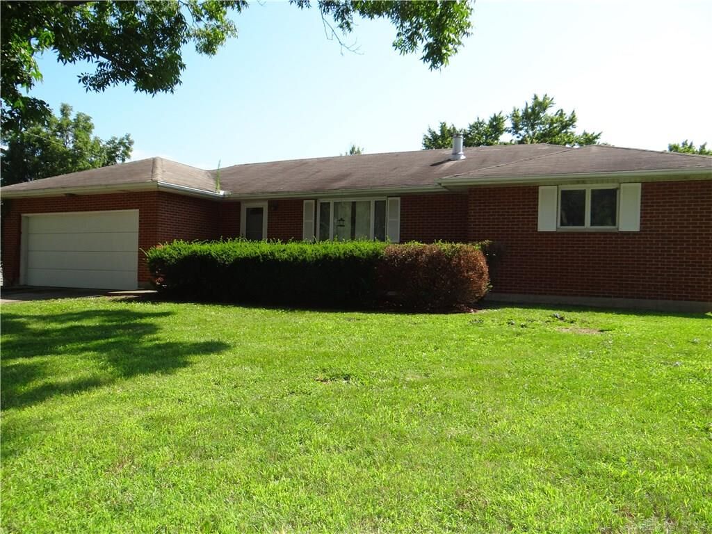 Property Photo:  304 Crescent Drive  OH 45338 