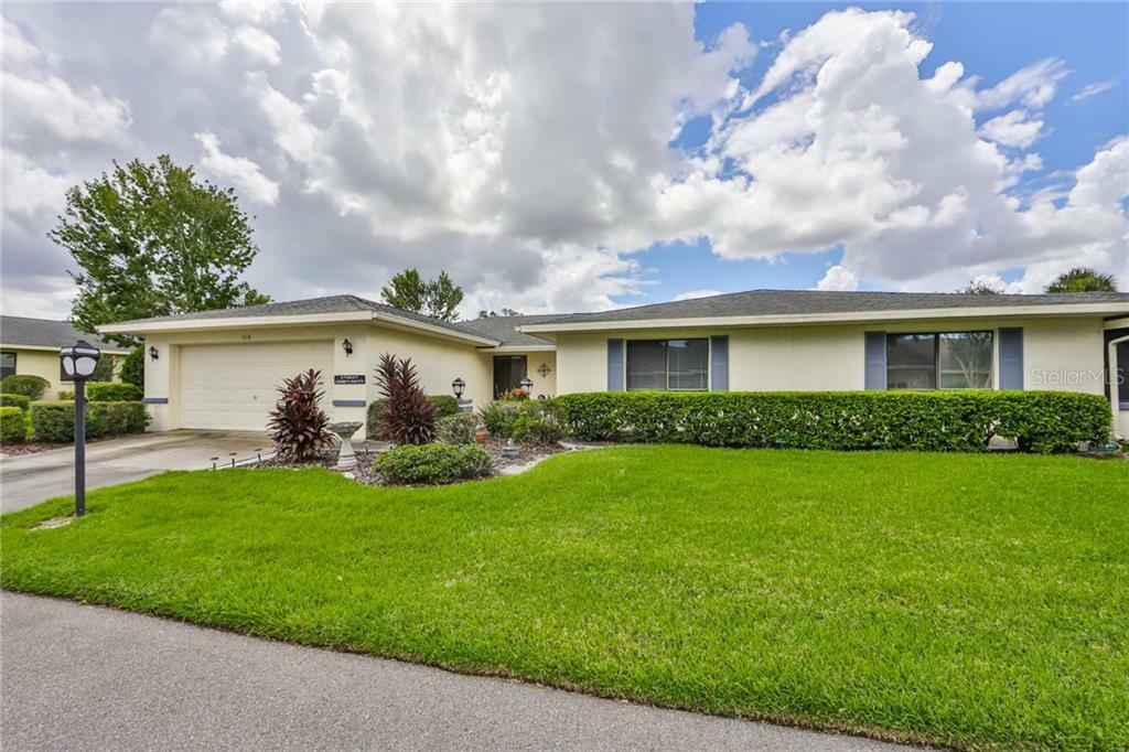 Property Photo:  1318 Idlewood Drive  FL 33573 