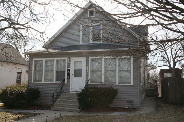 1025 Wilcox Street  Joliet IL 60435 photo
