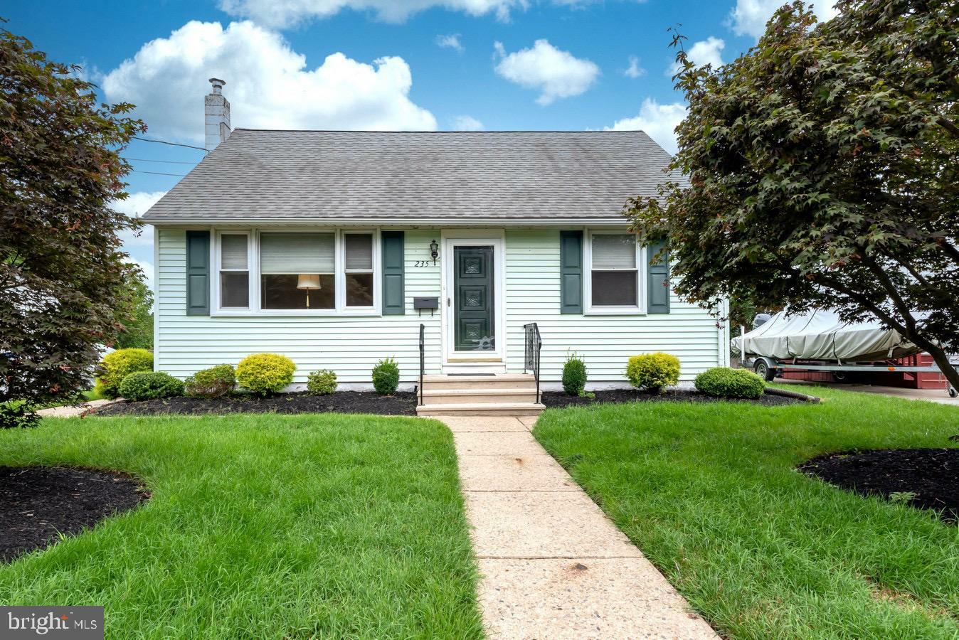 Property Photo:  235 Orchard Avenue  NJ 08016 