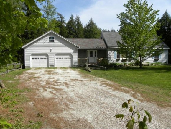 Property Photo:  61 Maxfield Rd  VT 05454 