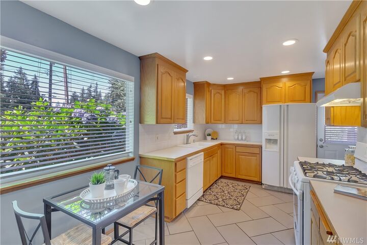 Property Photo:  19302  Palatine Avenue N  WA 98133 
