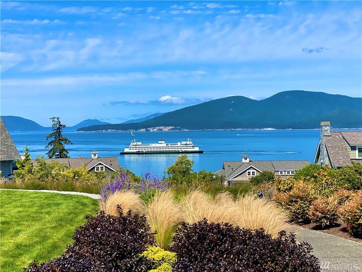 Property Photo:  4520  Clipper Drive  WA 98221 