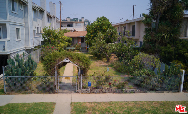 Property Photo:  1814 Federal Ave  CA 90025 