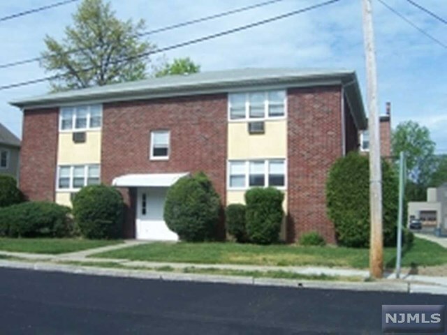 Property Photo:  15 Gonnelli Street  NJ 07110 