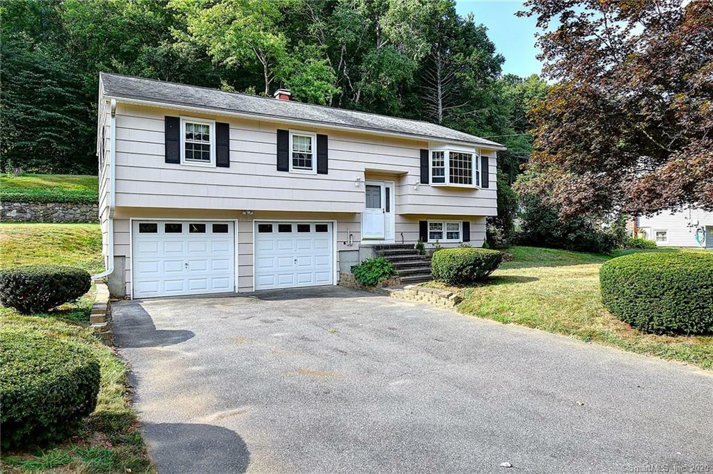 86 Andrasko Road  Beacon Falls CT 06403 photo