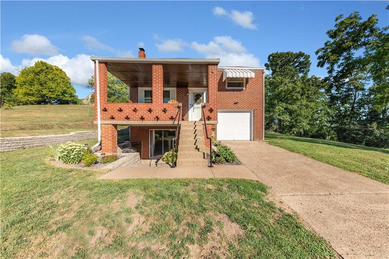 Property Photo: 1100 Algonquin Dr PA 15205