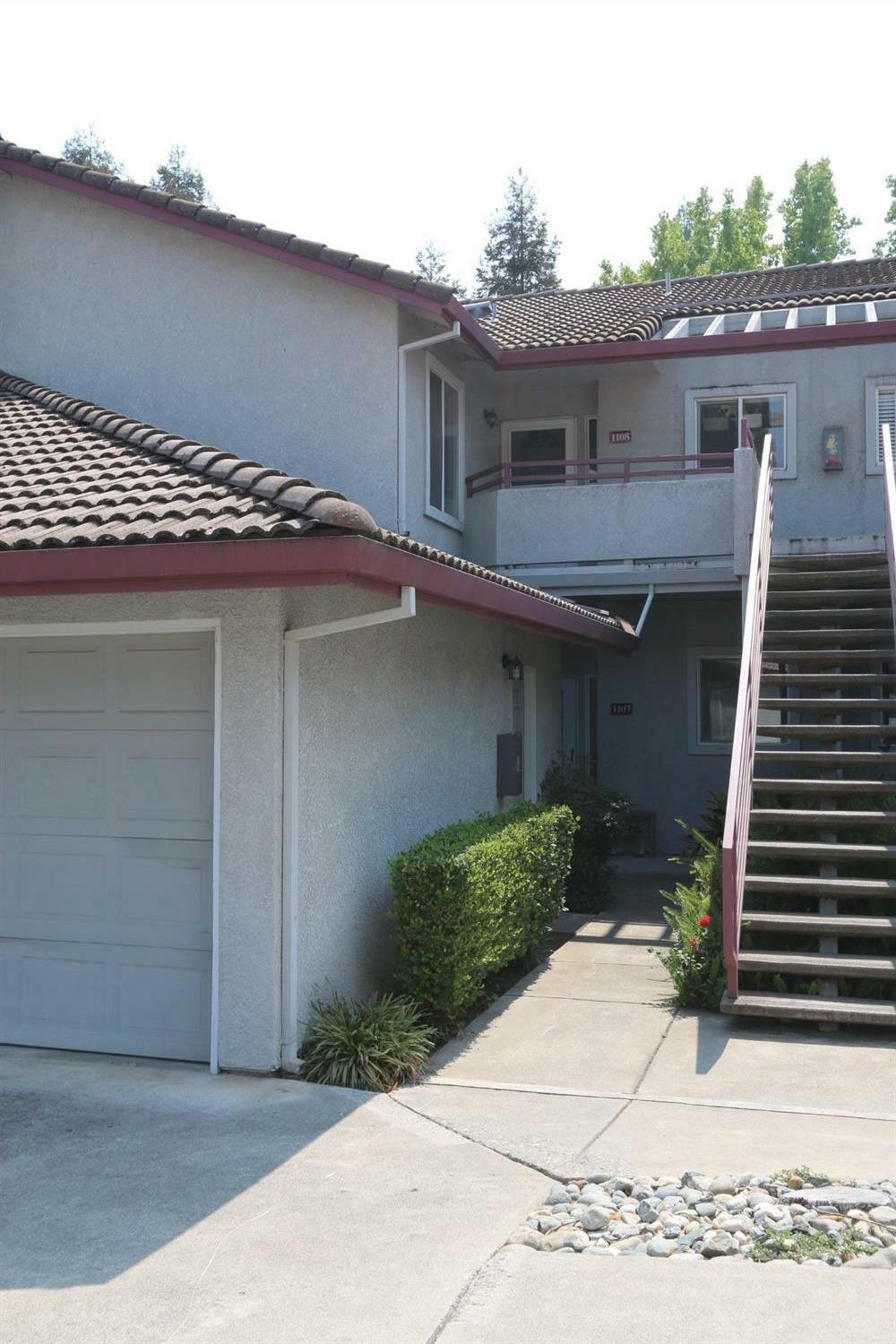 Property Photo:  4840 Torrington Place 1108  CA 95842 