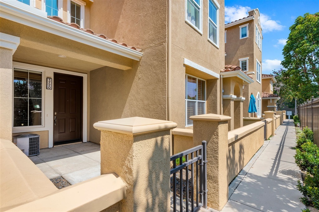 Property Photo: 1720 Morgans Ave CA 92078