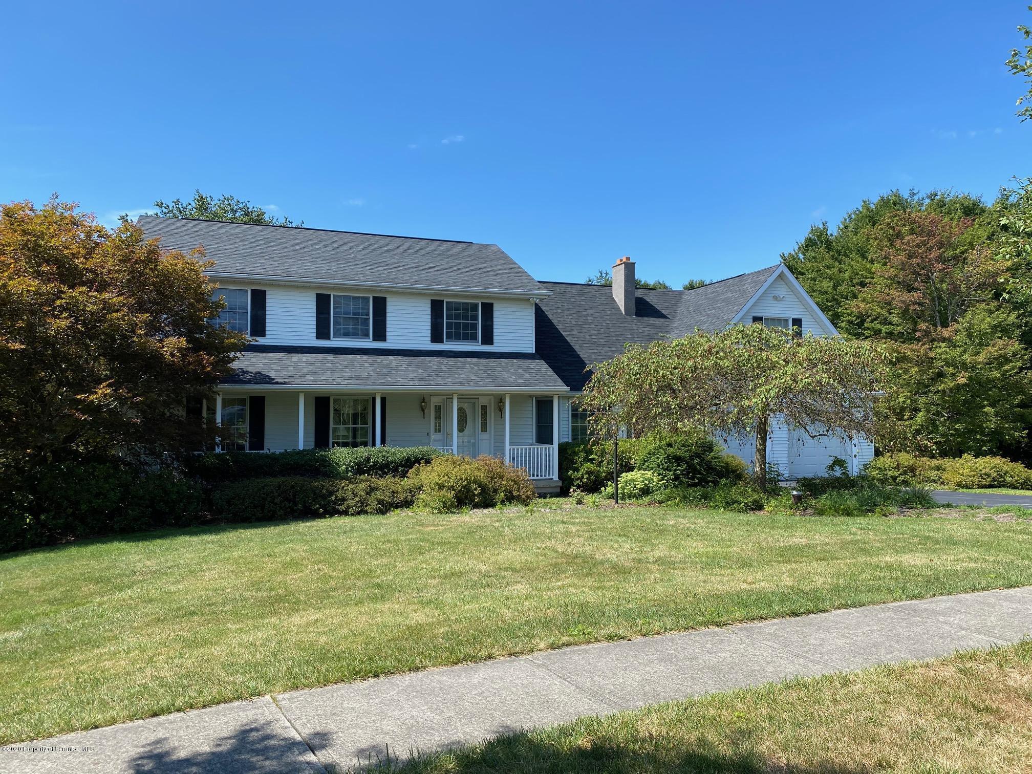 Property Photo:  201 Autumn Drive  PA 18444 
