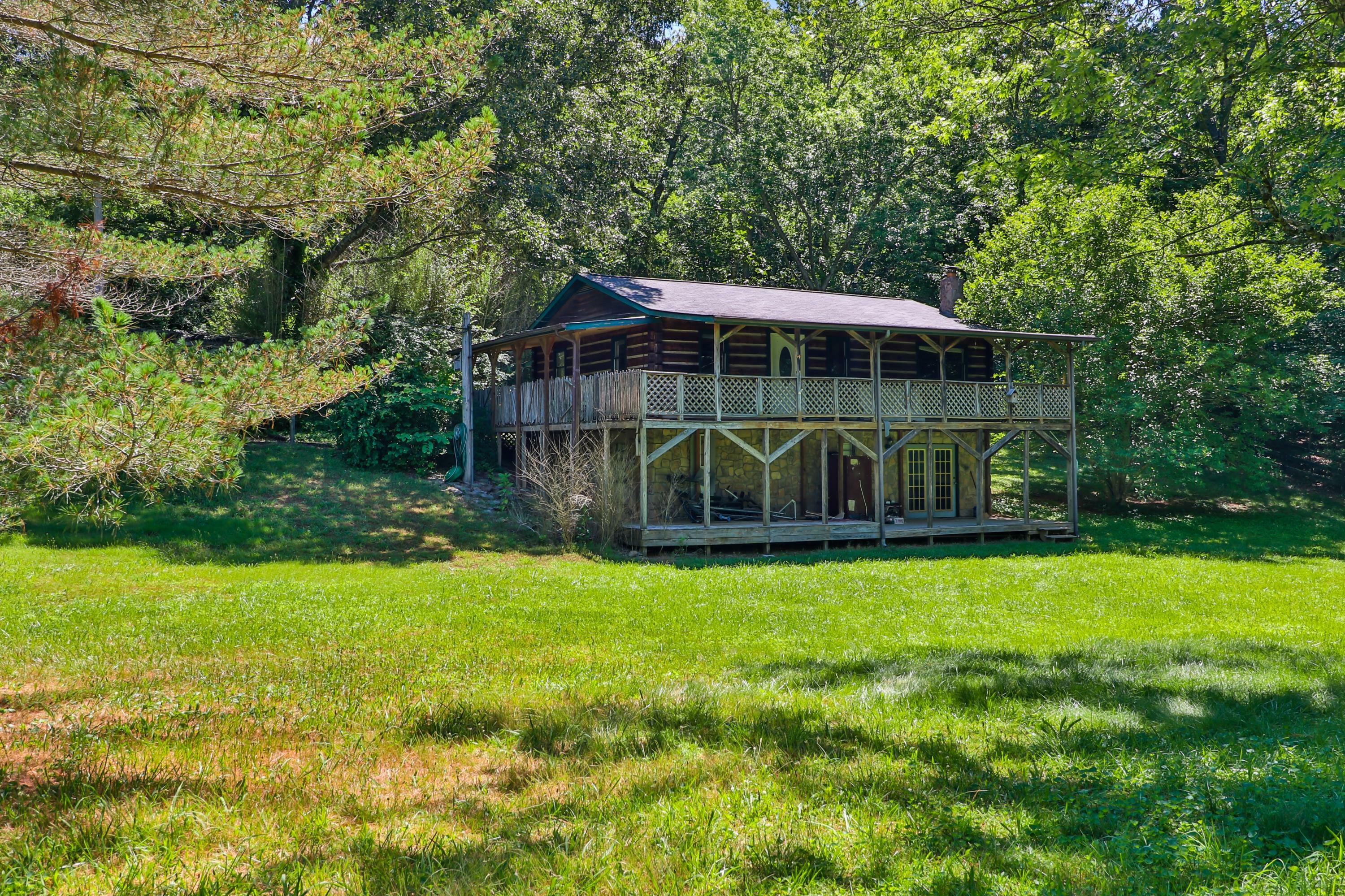 Property Photo:  7516 Yount Rd  TN 37931 