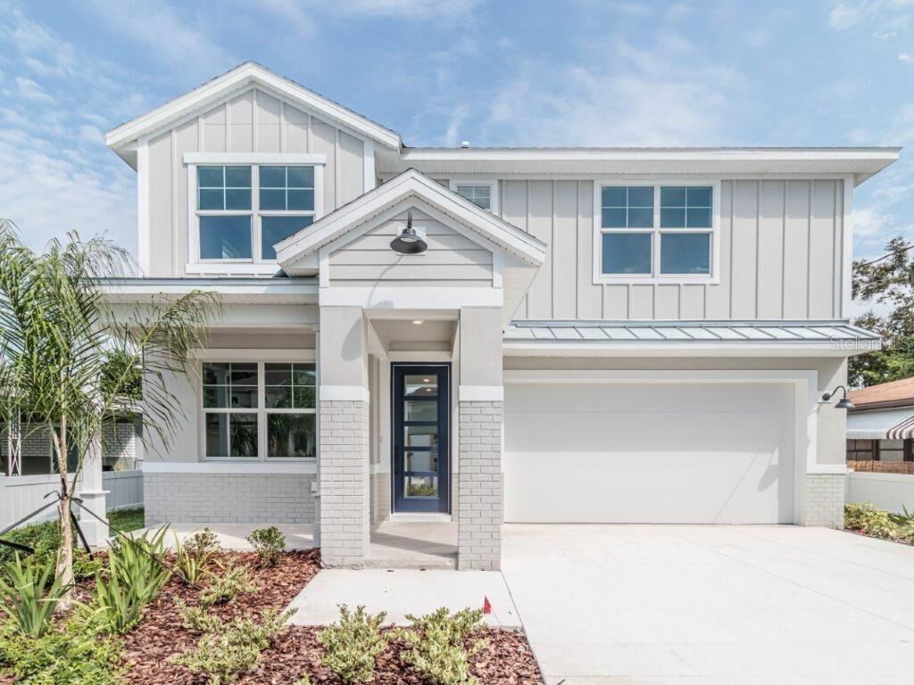 Property Photo: 4115 W Carmen Street FL 33609