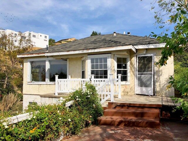 Property Photo:  845 Mission Drive  CA 93010 