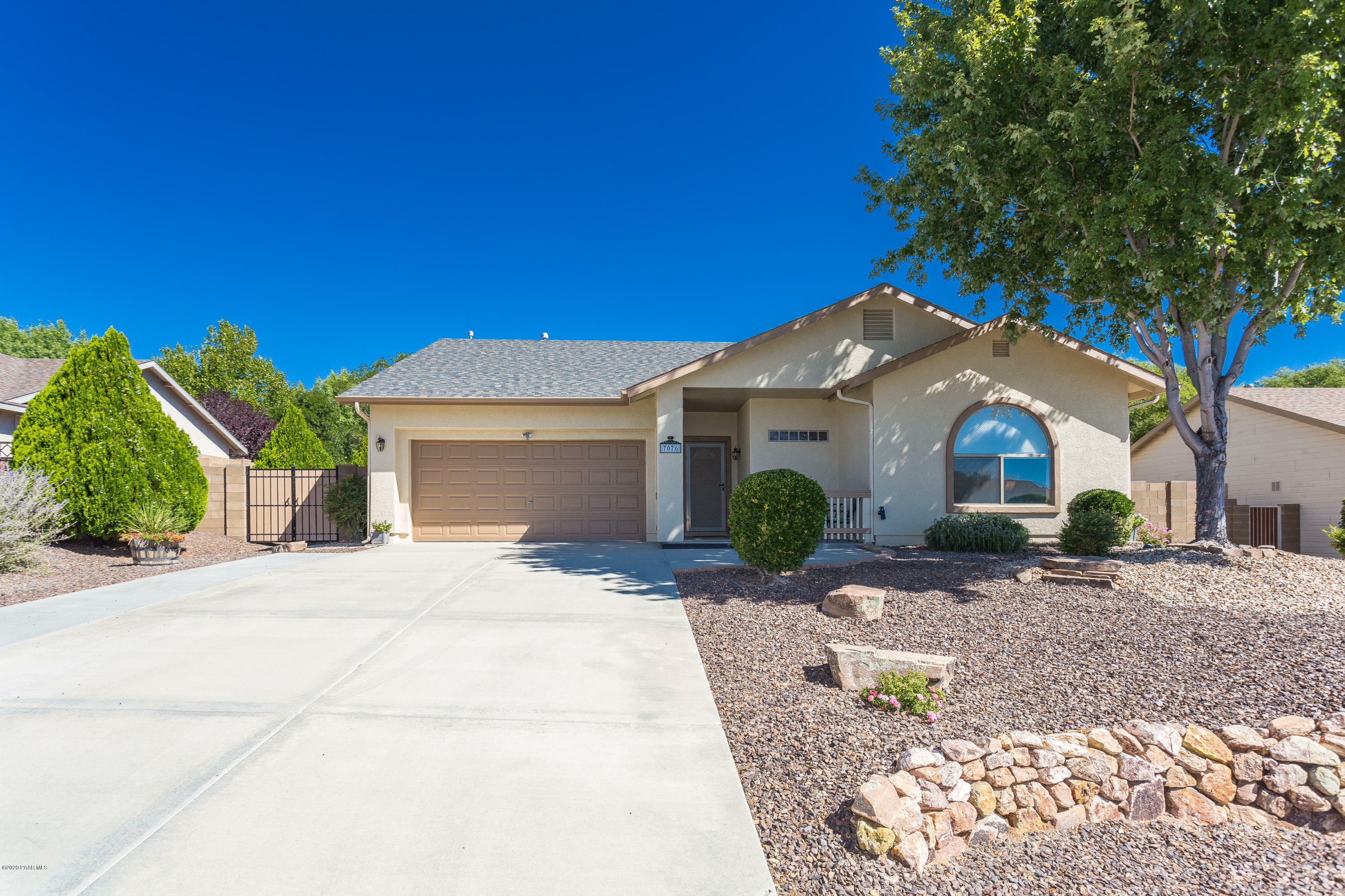 Property Photo:  7076 E Scenic Vista  AZ 86315 