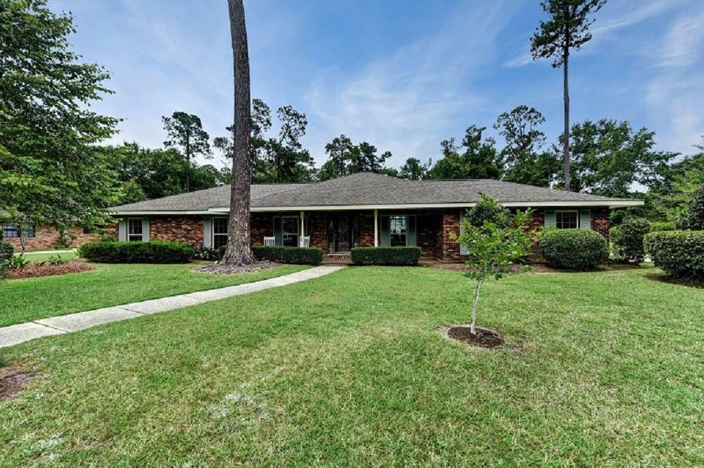 Property Photo:  404 Christian Lane  LA 70458 