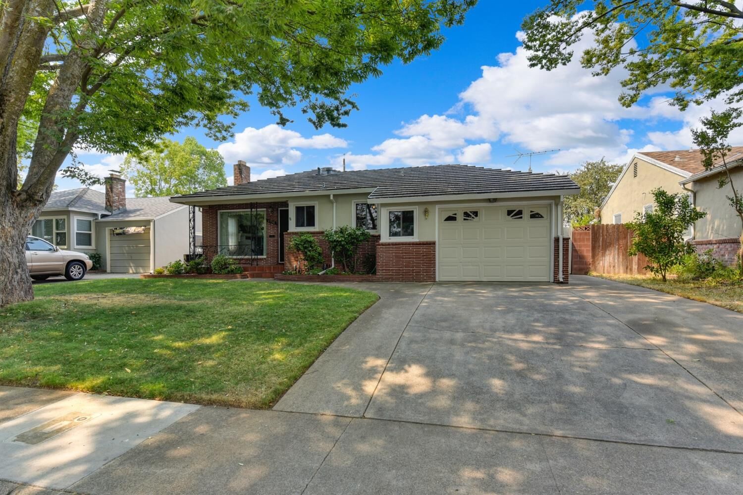 Property Photo: 1330 60th Street CA 95819