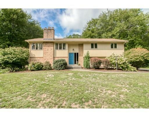 Property Photo: 7 High Meadow MA 01089