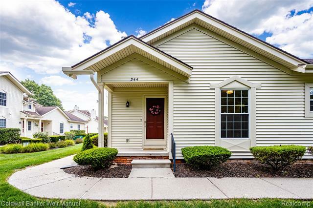 Property Photo:  344 Ann Arbor Trail Crt  MI 48170 