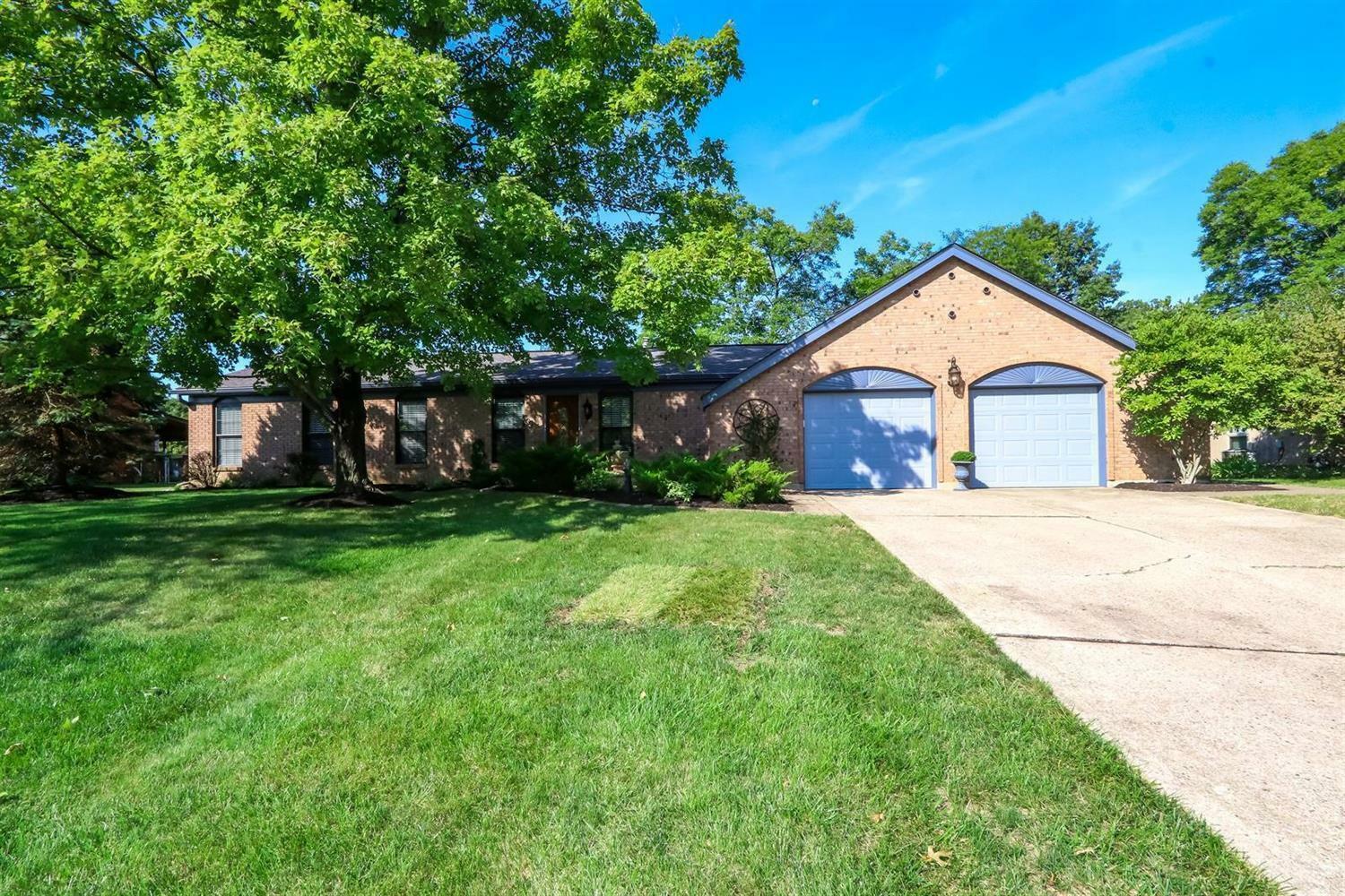 Property Photo:  7623 Lakota Hills Dr  OH 45069 