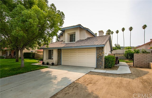 Property Photo:  42145 Bancroft Way  CA 92544 