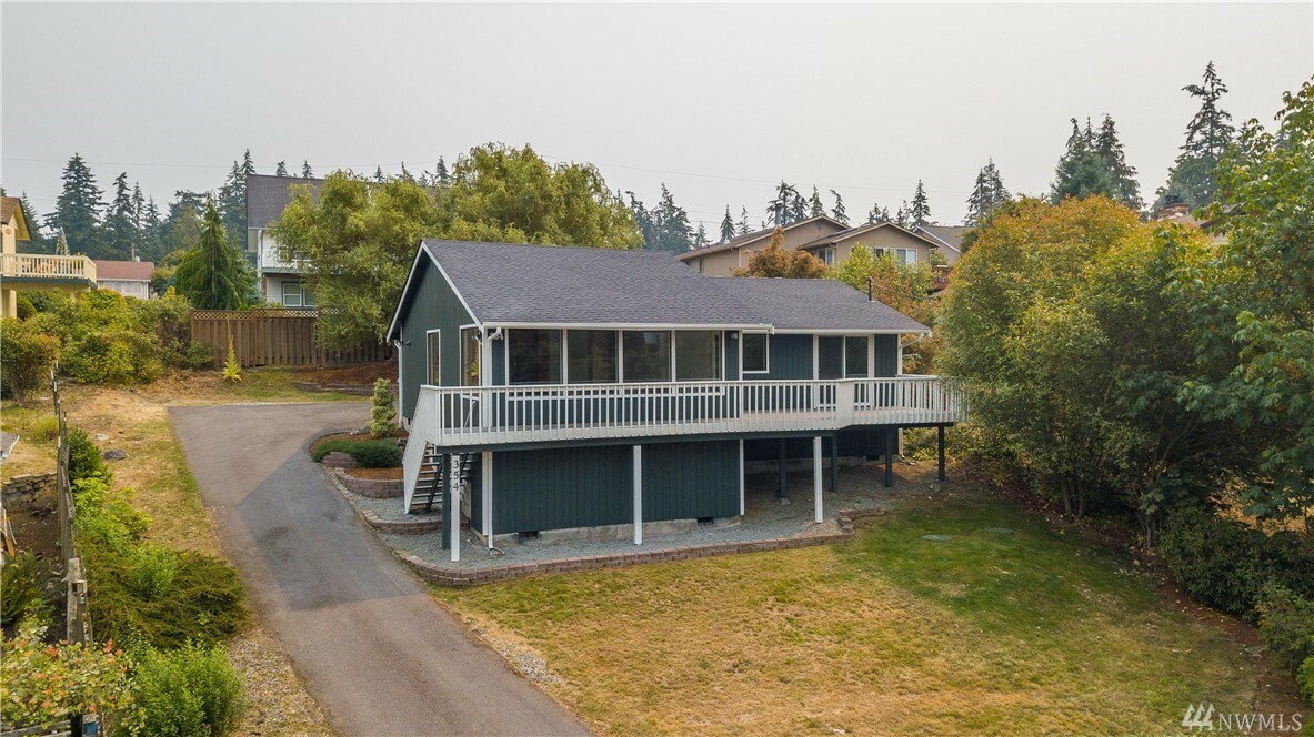 Property Photo:  354 Lochwood Dr  WA 98282 