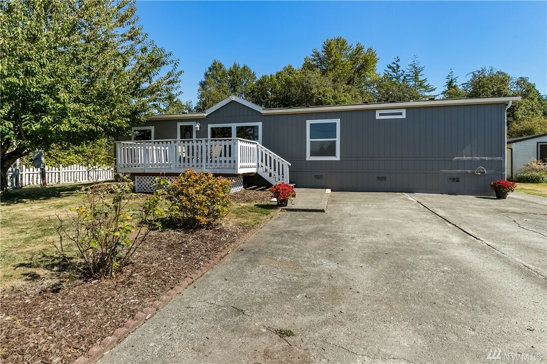 Property Photo:  7640 Parkland Dr  WA 98230 