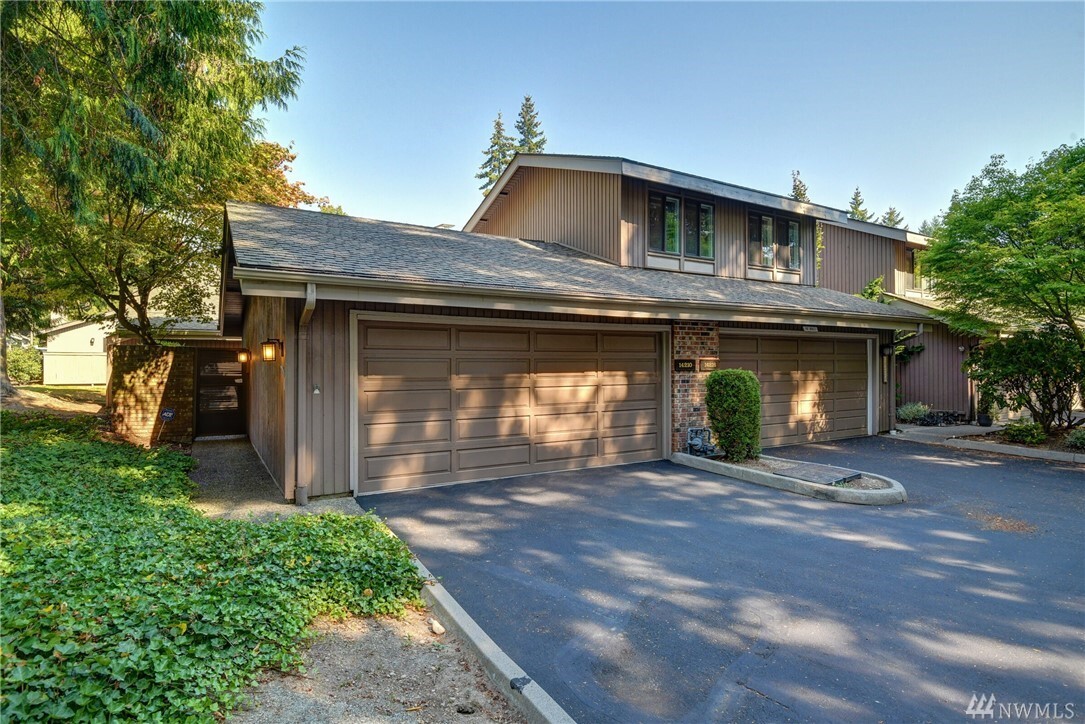 Property Photo: 14210 NE 1st Lane #C-11 WA 98007
