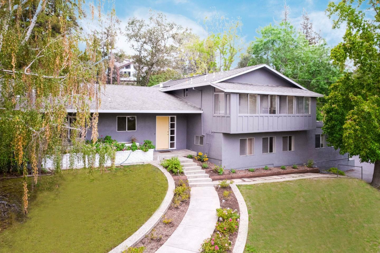 Property Photo: 15941 Viewfield Road CA 95030