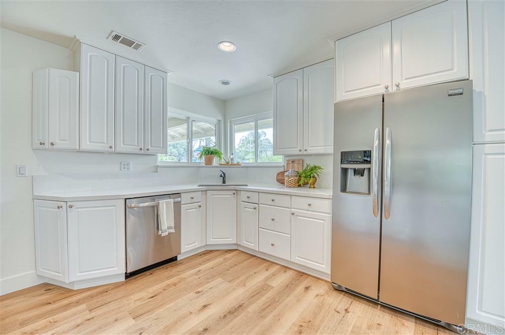 Property Photo: 3190 Monroe St CA 92008