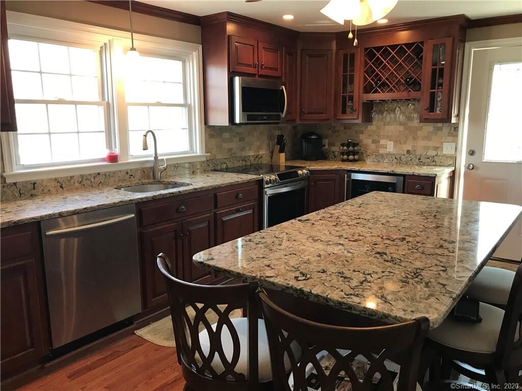 Property Photo:  216 North High Street  CT 06512 