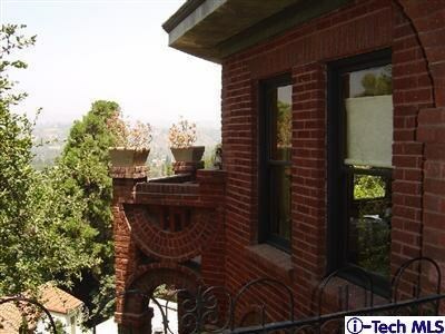 Property Photo:  1324 Gates Place  CA 91030 