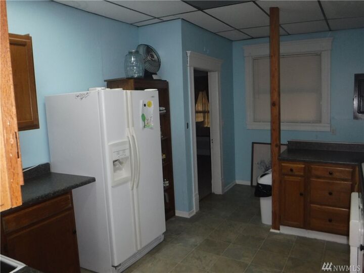 Property Photo:  522 N St  WA 98550 