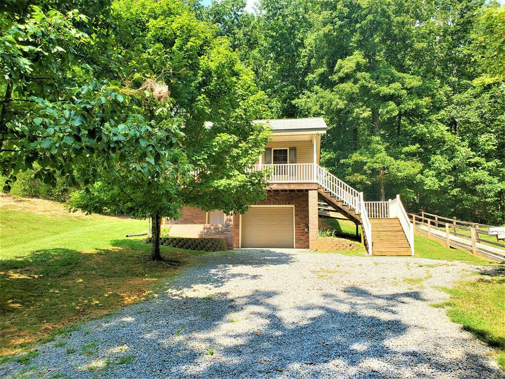 Property Photo:  1084 County Road 264  TN 37826 