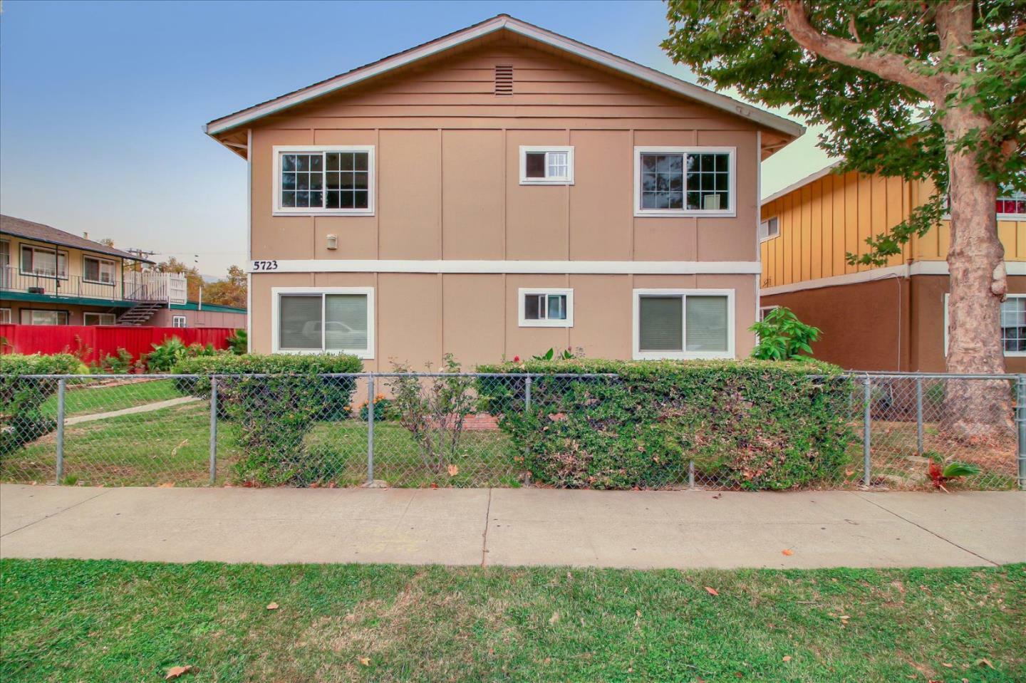 Property Photo:  5723 Via Monte Drive  CA 95118 