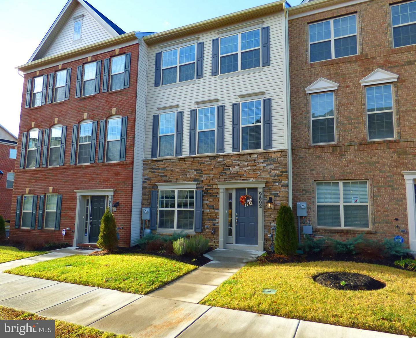 Property Photo:  9802 Smithview Place  MD 20706 