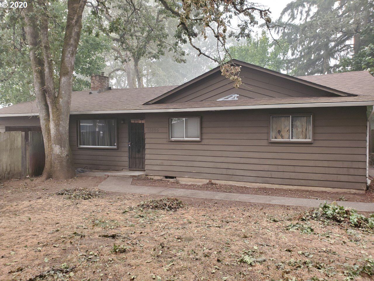 Property Photo: 18805 Oatfield Rd OR 97027