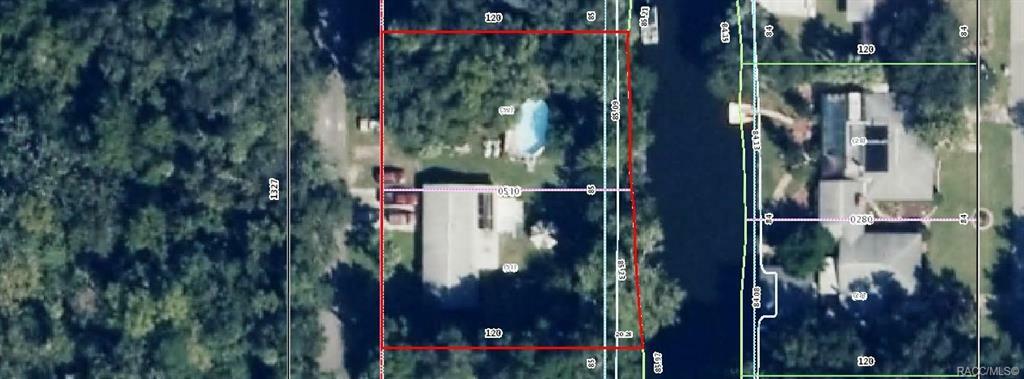 Property Photo:  3725 N Suwannee Point  FL 34428 