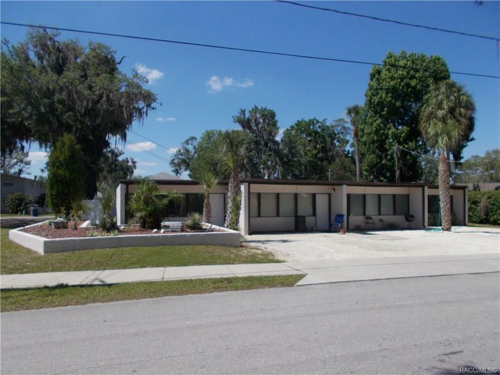 Property Photo:  440-446 NW 14th Place  FL 34428 