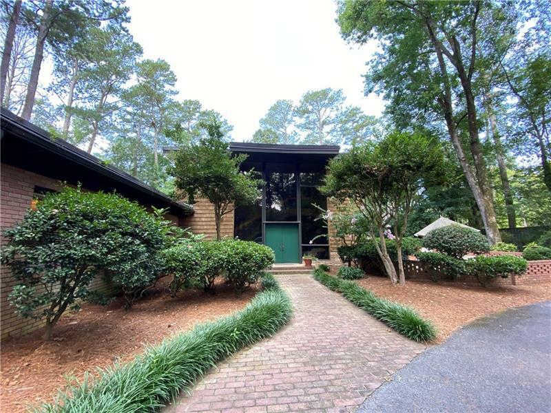 Property Photo:  13 Ridgewood Rd.  GA 30165 