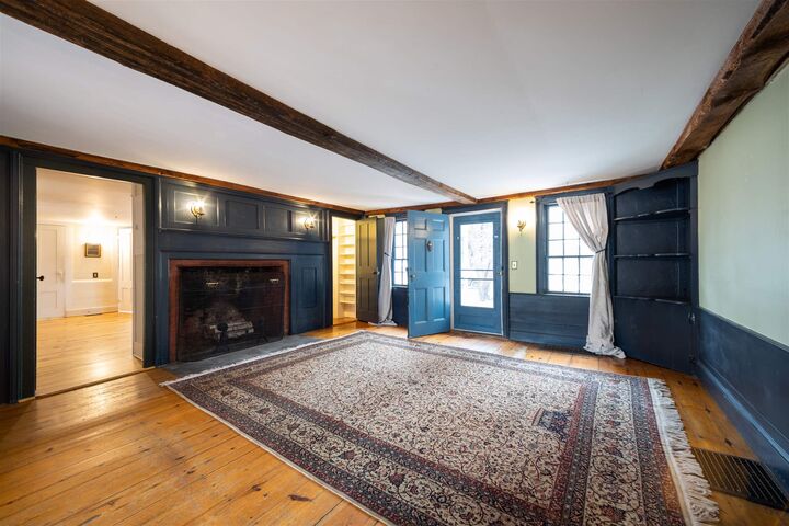 Property Photo:  154 Amherst Street  NH 03031 