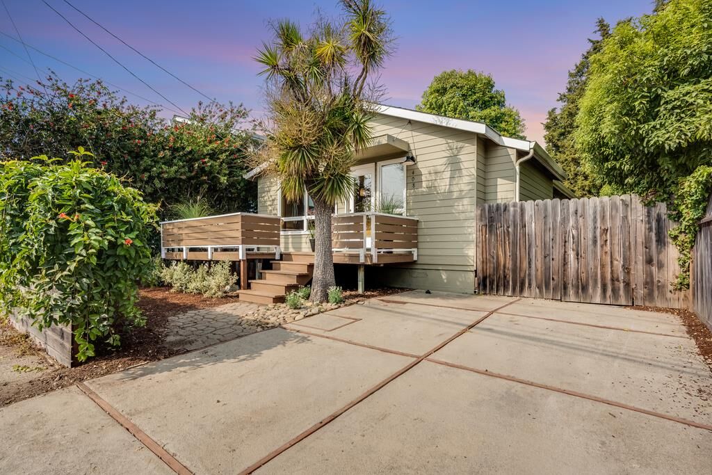 Property Photo: 408 Seacliff Drive CA 95003