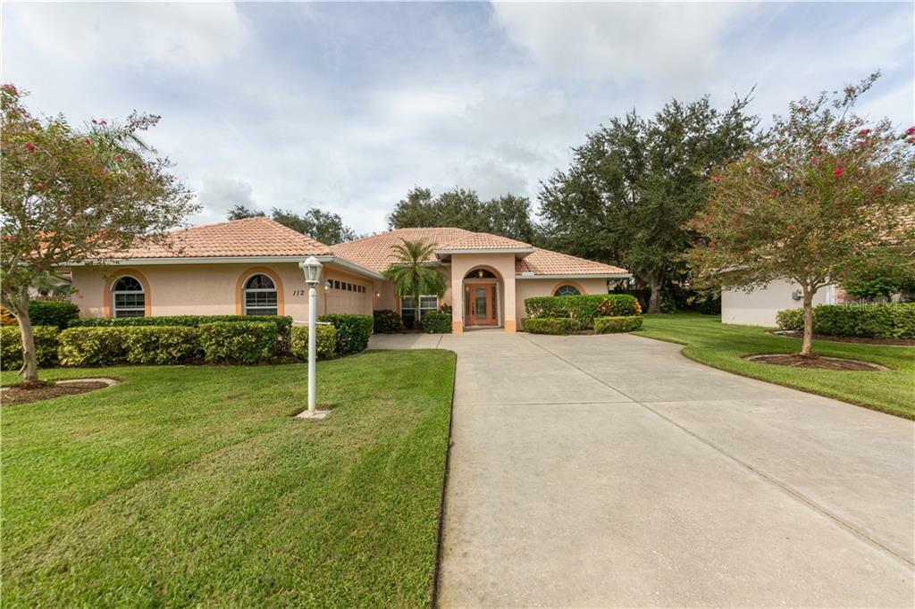 Property Photo:  112 Grand Oak Circle  FL 34292 