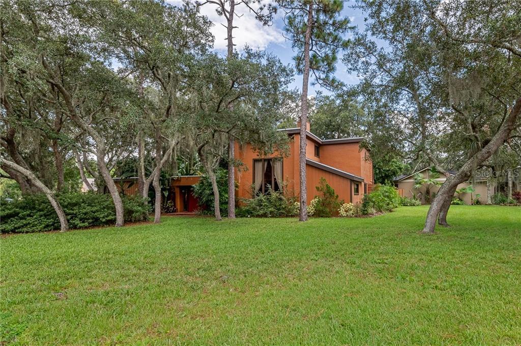 Property Photo: 1115 Pheasant Circle FL 32708