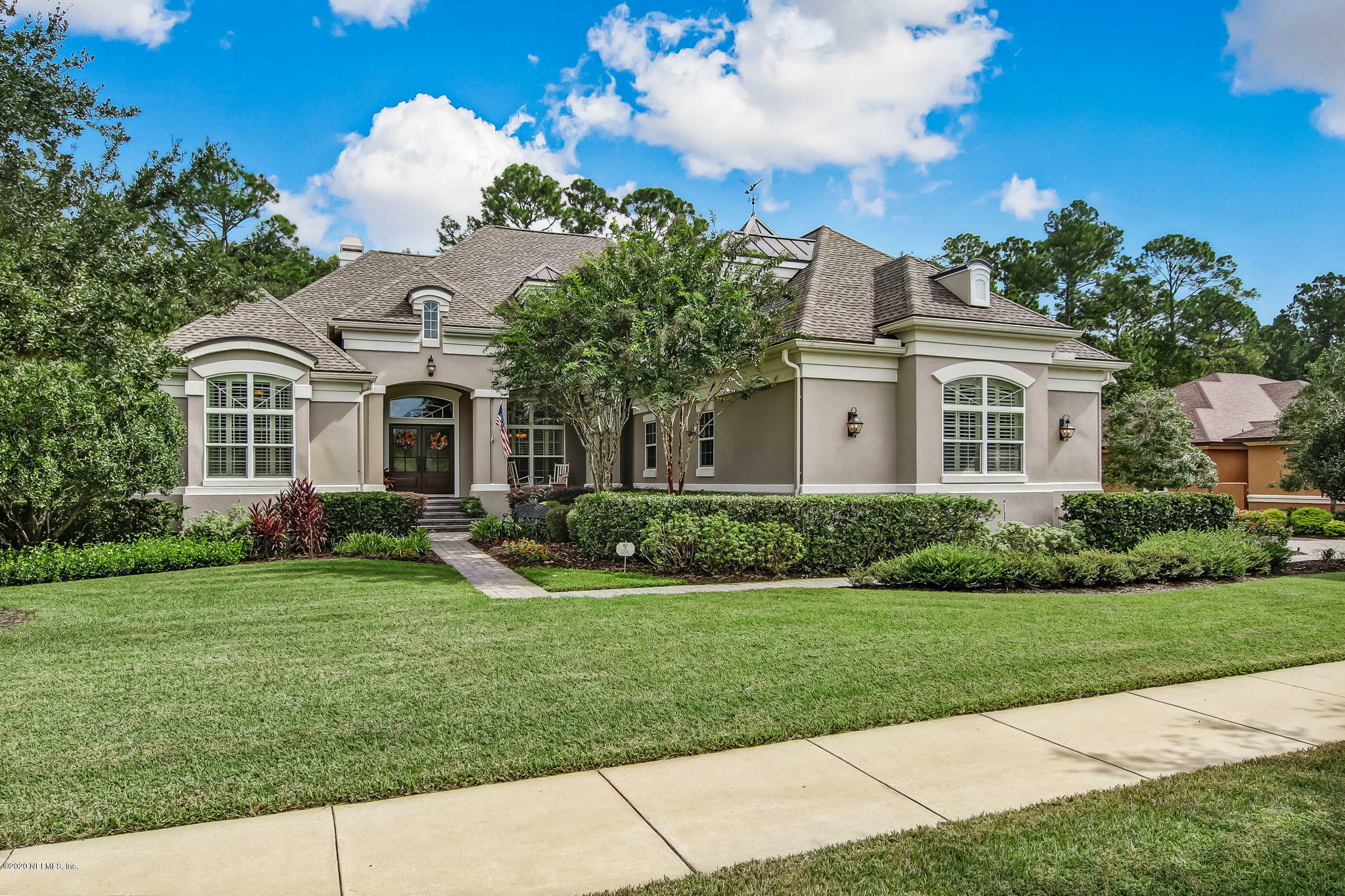 Property Photo: 2625 Oak Grove Avenue FL 32092