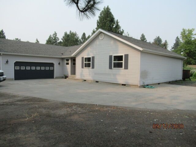 12620 W Orchard Terrace Rd  Cheney WA 99004 photo