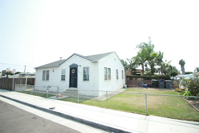 Property Photo:  560 N Anita Avenue  CA 93030 